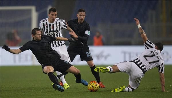 ستورارو مع يوفنتوس