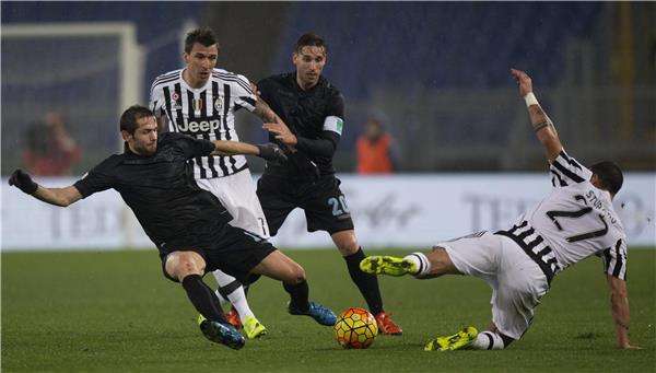 ستورارو مع يوفنتوس