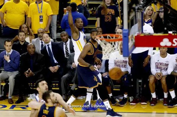 ?i=reuters%2f2017-06-02%2f2017-06-02t050340z_1036357631_nocid_rtrmadp_3_nba-finals-cleveland-cavaliers-at-golden-state-warriors_reuters
