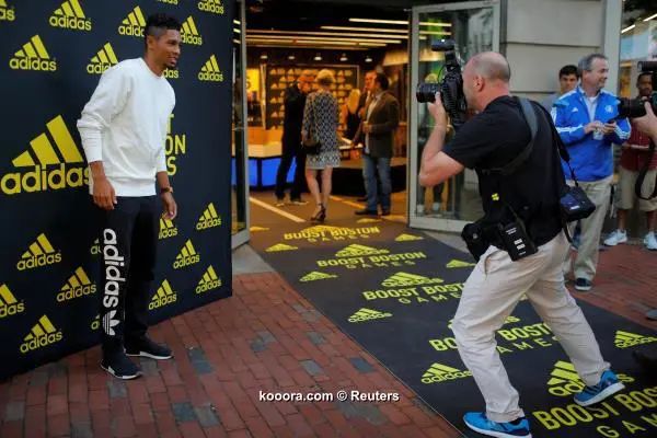 ?i=reuters%2f2017-06-02%2f2017-06-02t123438z_235495804_rc16a3742f90_rtrmadp_3_athletics-boston-van-niekerk_reuters