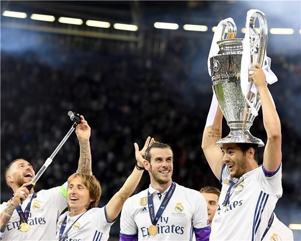  ألفارو موراتا 