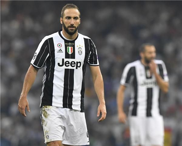  جونزالو هيجواين