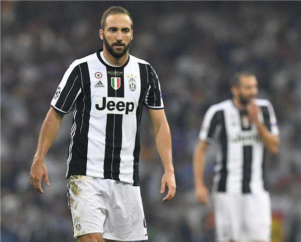  جونزالو هيجواين