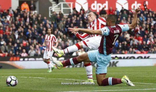 ?i=reuters%2f2017-04-29%2f2017-04-29t151227z_136480347_mt1aci14786195_rtrmadp_3_soccer-england-stk-whu_reuters