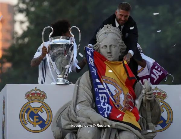 ?i=reuters%2f2017-06-04%2f2017-06-04t201820z_853598079_rc1cbd66de20_rtrmadp_3_soccer-champions-final-madrid-celebrations_reuters