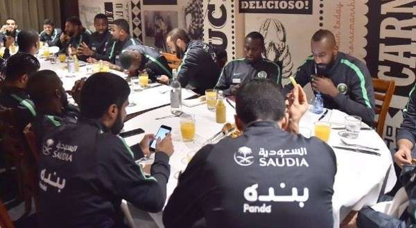 لاعبو المنتخب السعودي