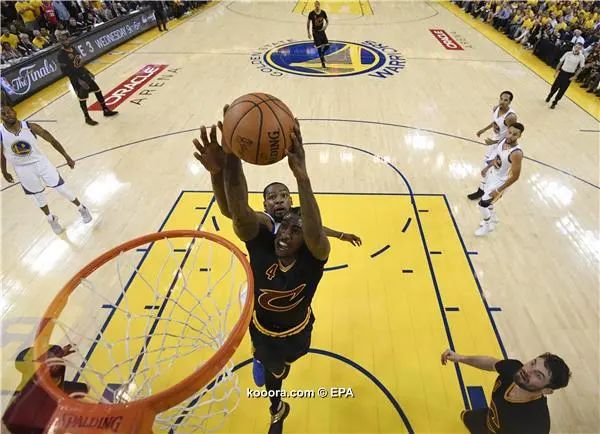 ?i=epa%2fbasketball%2f2017-06%2f2017-06-05-06011137_epa