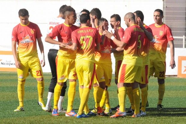 لاعبو نصر حسين داى