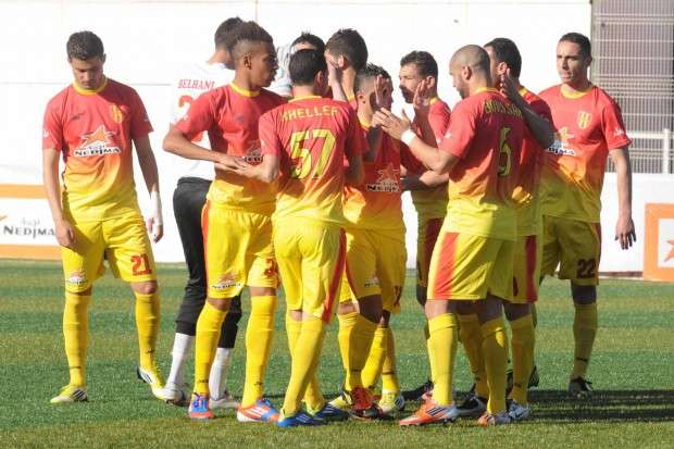 لاعبو نصر حسين داى