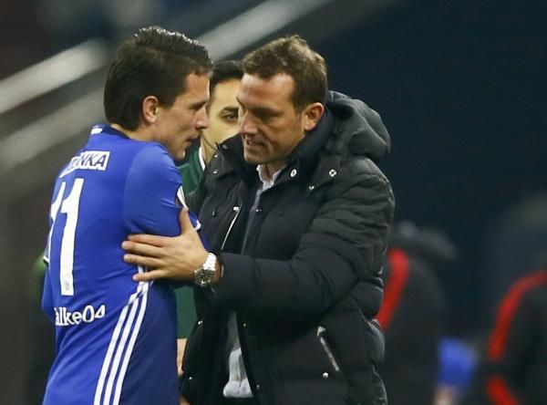 2016-11-24t193035z_813613008_lr1ecbo1i6onc_rtrmadp_3_soccer-europa-sch-nce_reuters