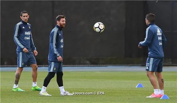 ?i=epa%2fsoccer%2f2017-06%2f2017-06-05%2f2017-06-05-06011688_epa