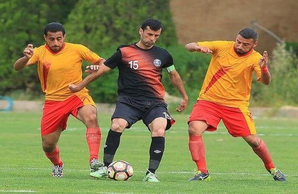 من أحد لقاءات اليرموك