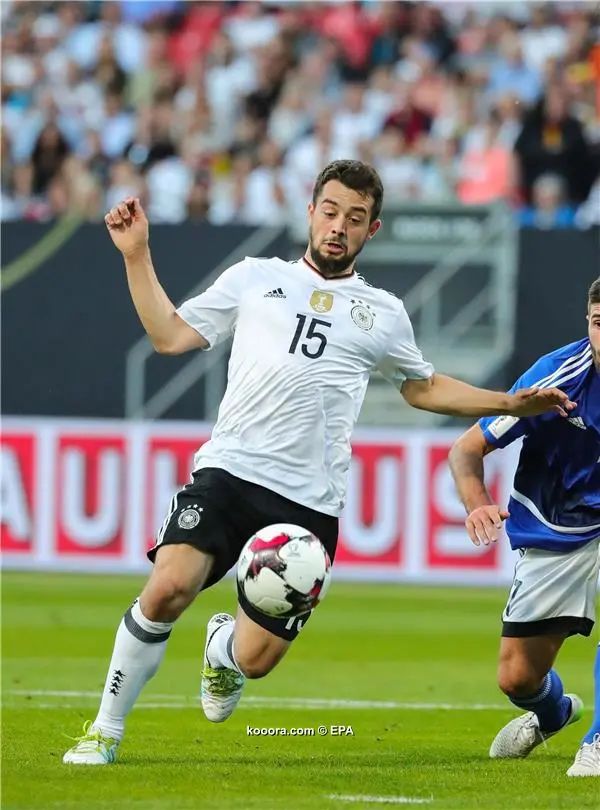 ?i=epa%2fsoccer%2f2017-06%2f2017-06-10%2f2017-06-10-06021727_epa