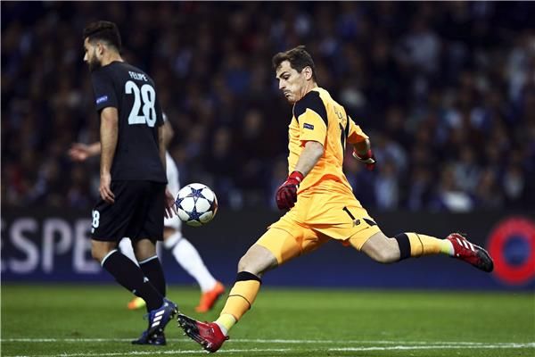 إيكر كاسياس