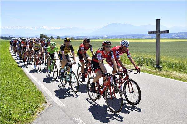 سباق دراجات - أرشيفية