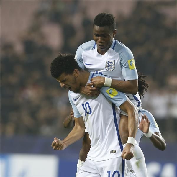 منتخب إنجلترا للشباب