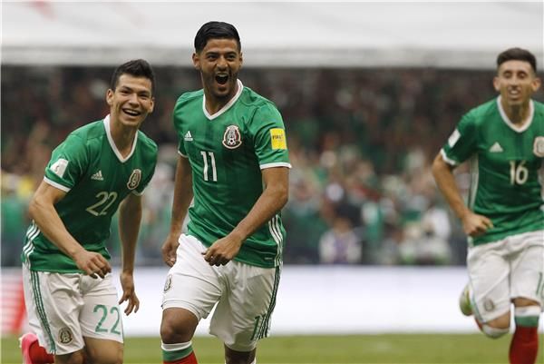 لاعبو منتخب المكسيك