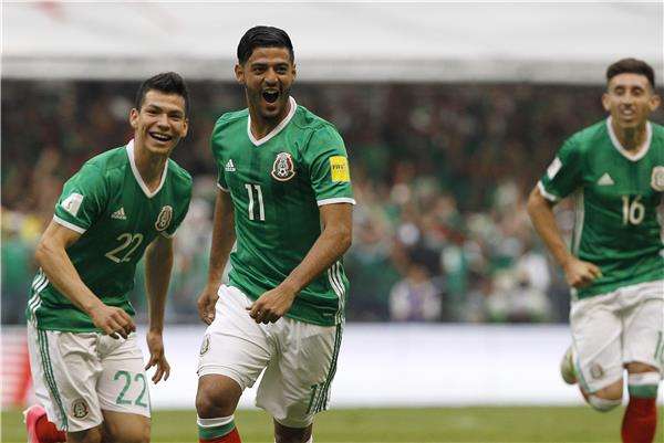 لاعبو منتخب المكسيك