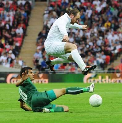 روني أمام المنتخب السلوفيني في سبتمبر الماضي