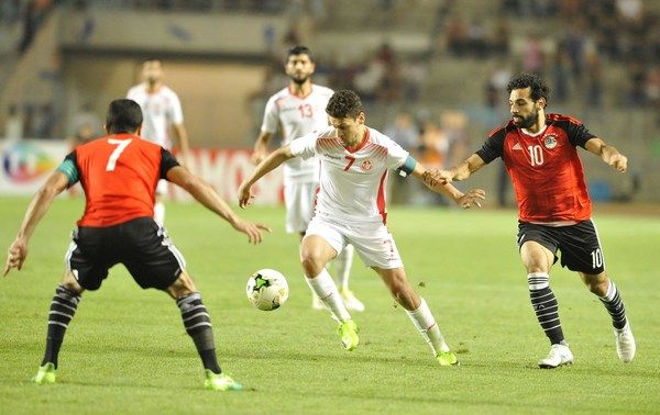 يوسف المساكني خلال مباراة تونس ومصر