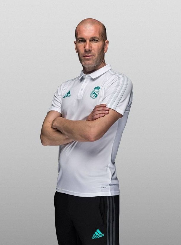 New-Real-Madrid-jersey-for-the-2017-18-season%20(1)