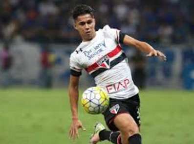  لويز أراوجو