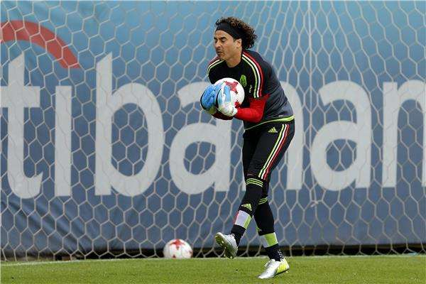 جييرمو أوتشوا 