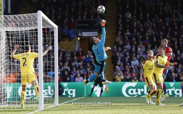 ?i=reuters%2f2017-04-29%2f2017-04-29t175809z_136490289_mt1aci14786577_rtrmadp_3_soccer-england-cry-bur_reuters