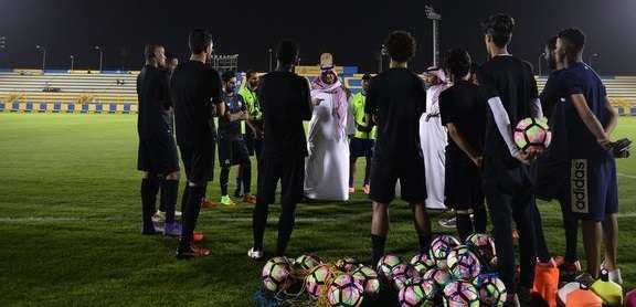 لاعبو النصر
