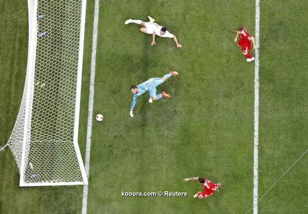 ?i=reuters%2f2017-06-17%2f2017-06-17t163529z_1908113677_up1ed6h1a344o_rtrmadp_3_soccer-confederations-rus-nzl_reuters