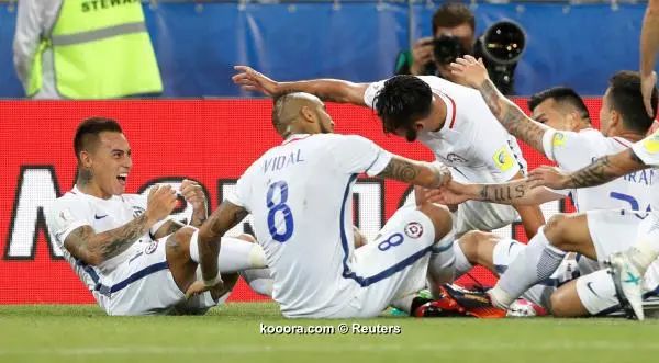 ?i=reuters%2f2017-06-18%2f2017-06-18t185040z_28206766_rc1b61559f60_rtrmadp_3_soccer-confederations-cmr-chl_reuters