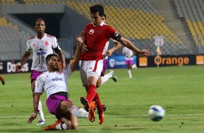 جانب من مواجهة سابقة بينهما