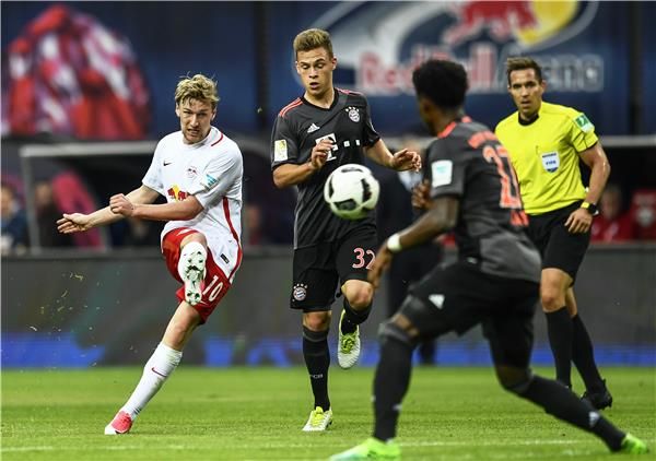 من احدى مواجهات الدوري الألماني