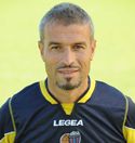 المدرب المقال