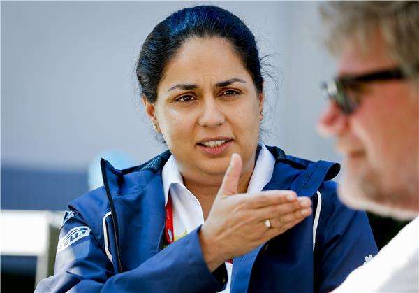 مونيشا كالتنبورن