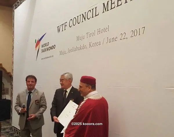 ?i=corr%2f6%2fkoo_6631