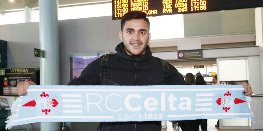  ماكسي جوميز أثناء وصوله