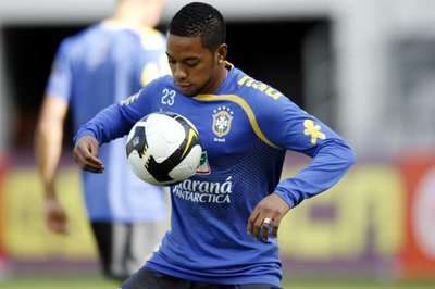 النجم البرازيلي روبينيو 