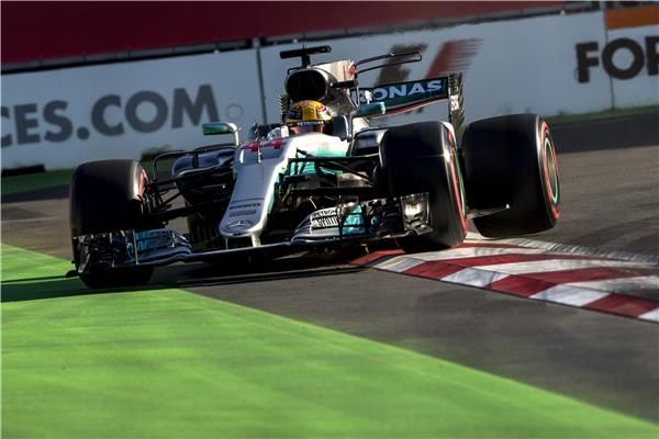 لويس هاميلتون