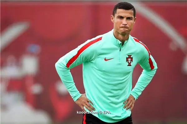 ?i=epa%2fsoccer%2f2017-06%2f2017-06-27%2f2017-06-27-06052229_epa