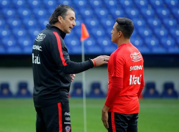 بيزي مع سانشيز