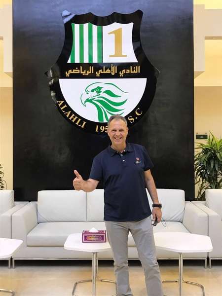  خواكين كاباروس