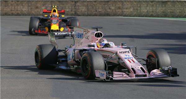 إحدى سيارات الفريق الهندي