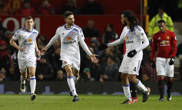 2016-12-26t165335z_125772815_mt1aci14711301_rtrmadp_3_soccer-england-mun-sun_reuters