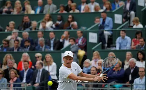 ?i=reuters%2f2017-06-28%2f2017-06-28t152855z_1657915416_rc1fd20537e0_rtrmadp_3_tennis-aspallclassic_reuters