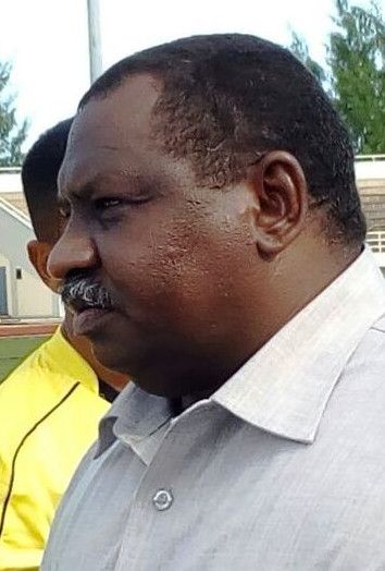 عصام عوض