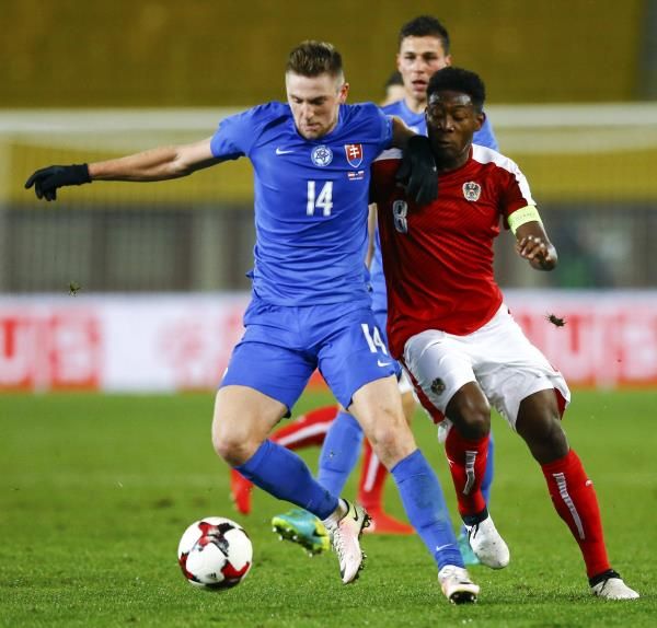 2016-11-15t213425z_192785629_lr1ecbf1nx175_rtrmadp_3_soccer-friendly-aut-svk_reuters