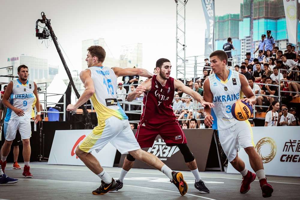 جانب من لقاء قطر وأوكرانيا