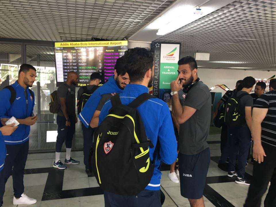 لاعبو الزمالك في زيمبابوي