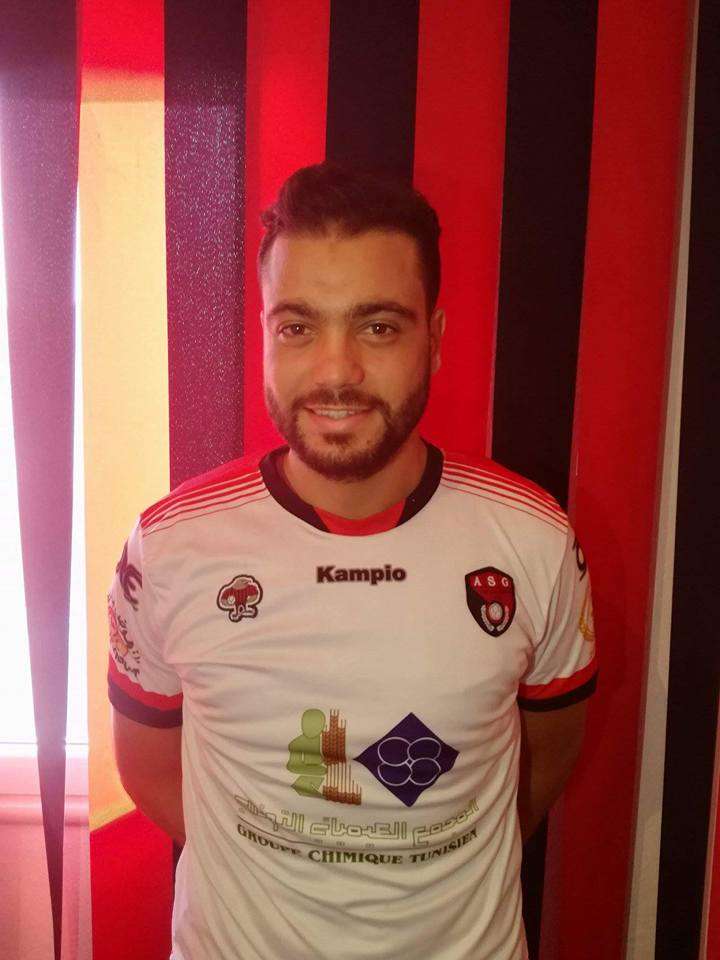 أشرف الزواغي بقميص مستقبل قابس